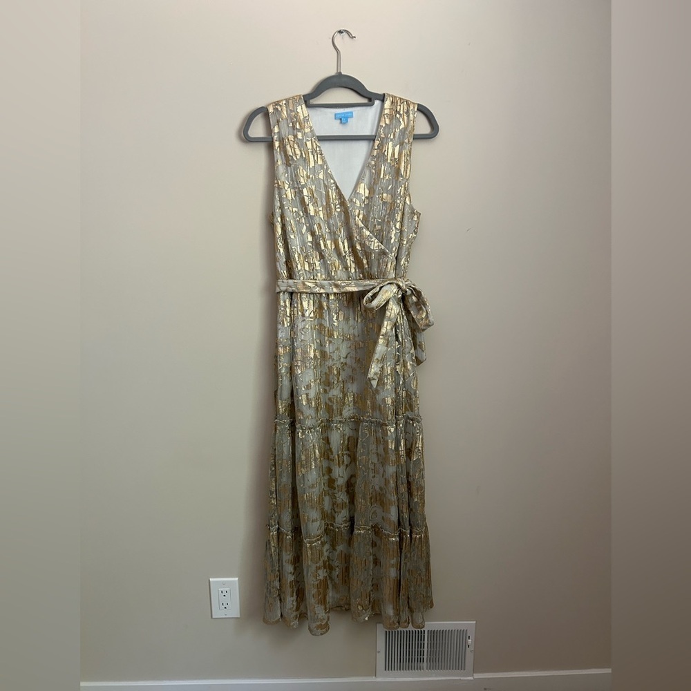 Draper James Sleeveless Tiered Gold Dress Size Large